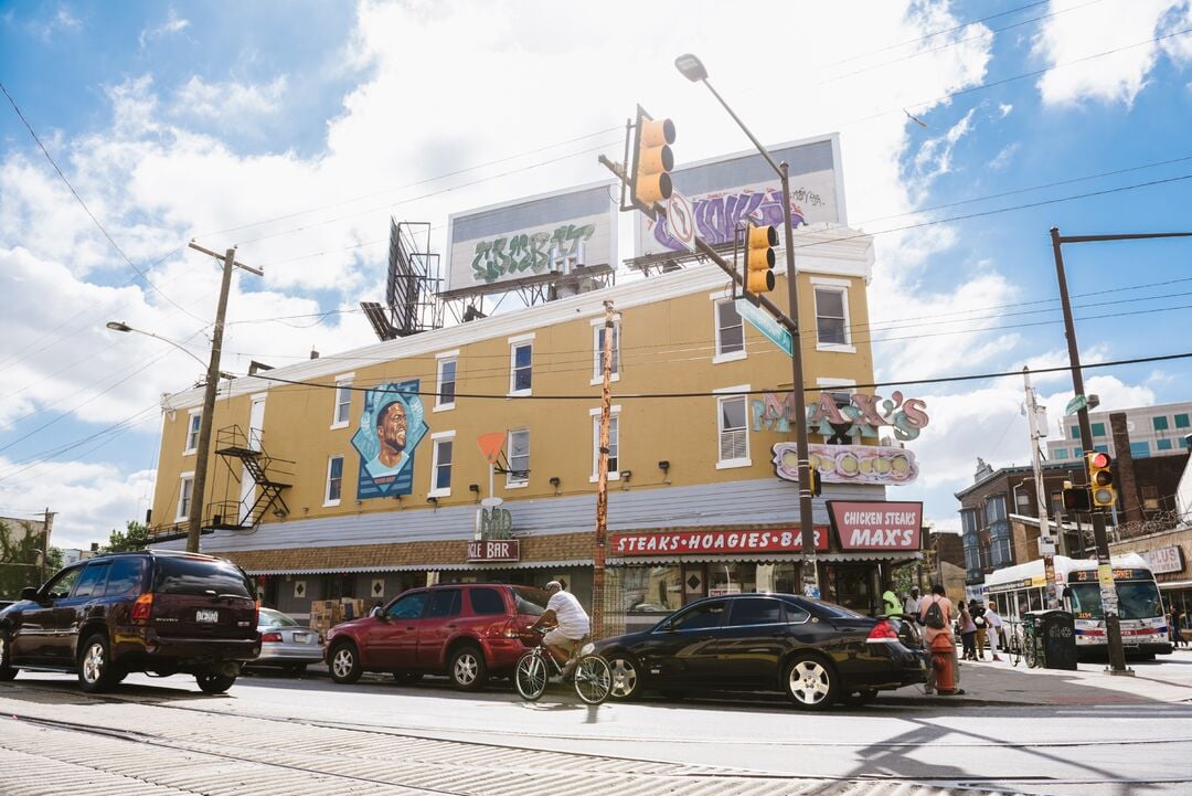 “Kevin Hart: Live. Laugh. Love.” Mural Arts Philadelphia