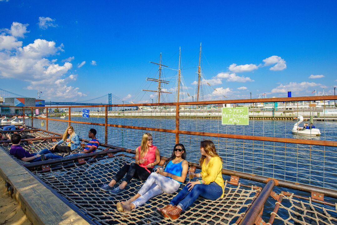 Spruce Street Harbor Park