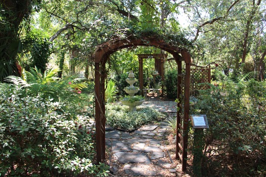 Botanical Garden Archway