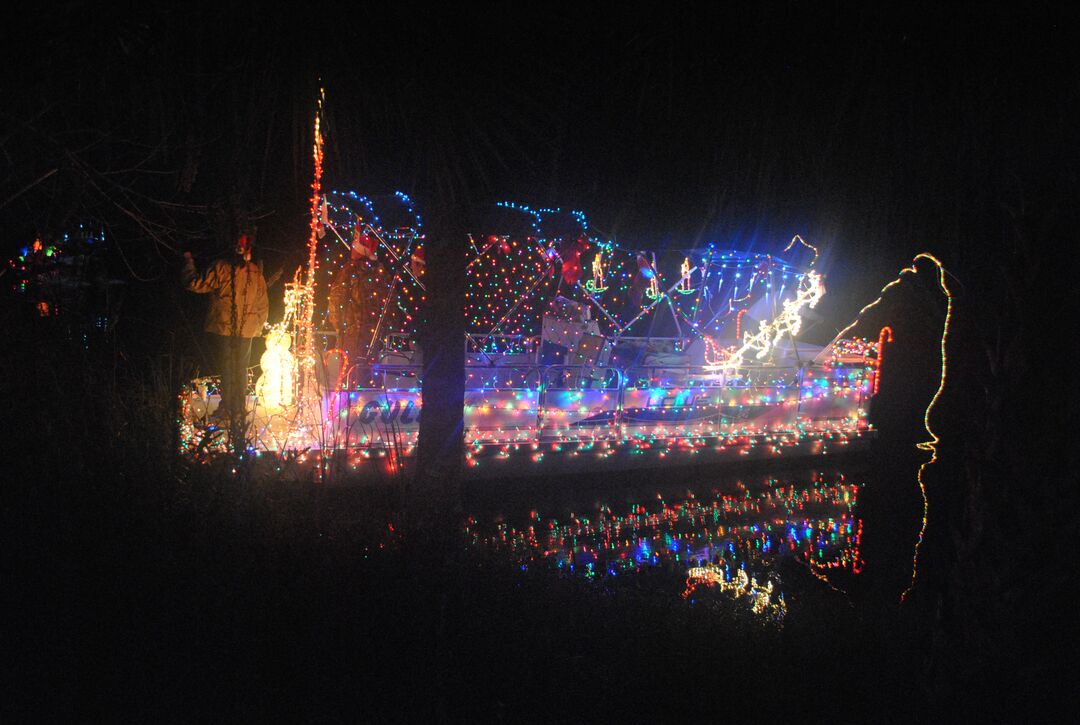 Hernando Beach Christmas Boat Parade, Florida's Adventure Coast