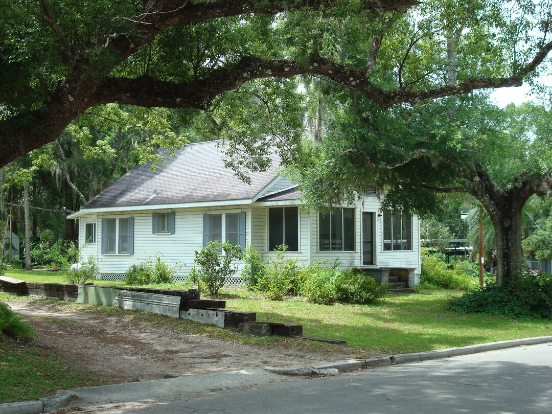 Stoudemire circa 1910 - bungalow style