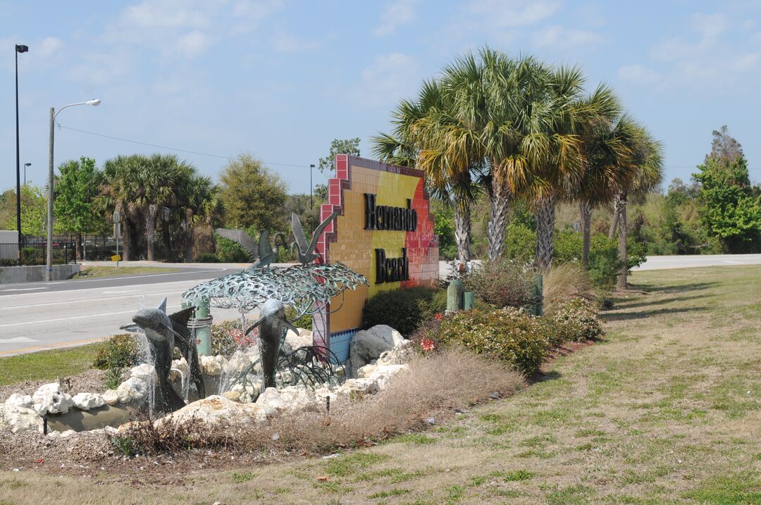 Hernando Beach Dolphin entrance (5)