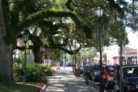 Main Street, Brooksville