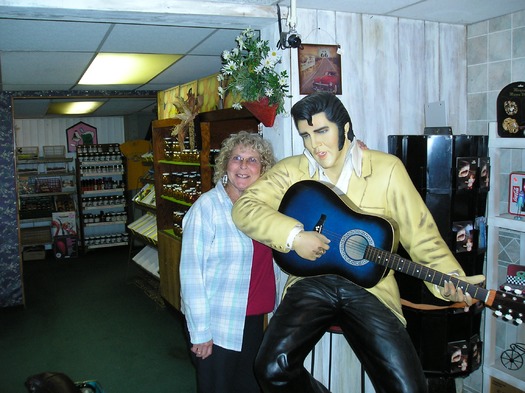 Boyett's Elvis with guest