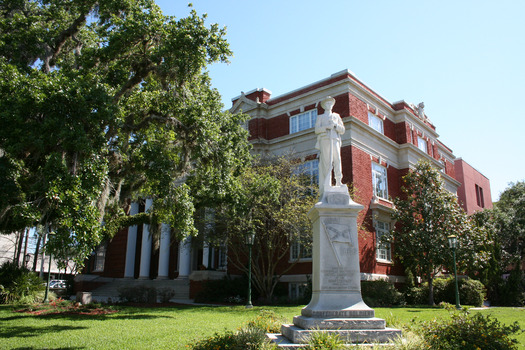 Hernando County Courthouse and Monument, Brooksville