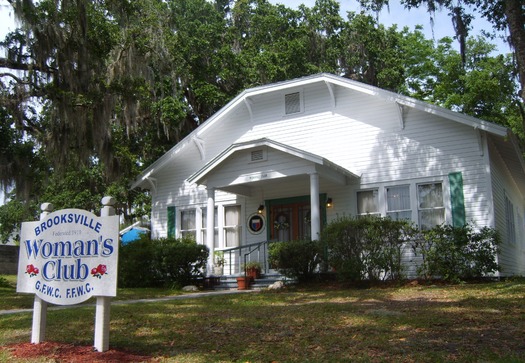 Brooksville Woman's Club (by CKnudson)