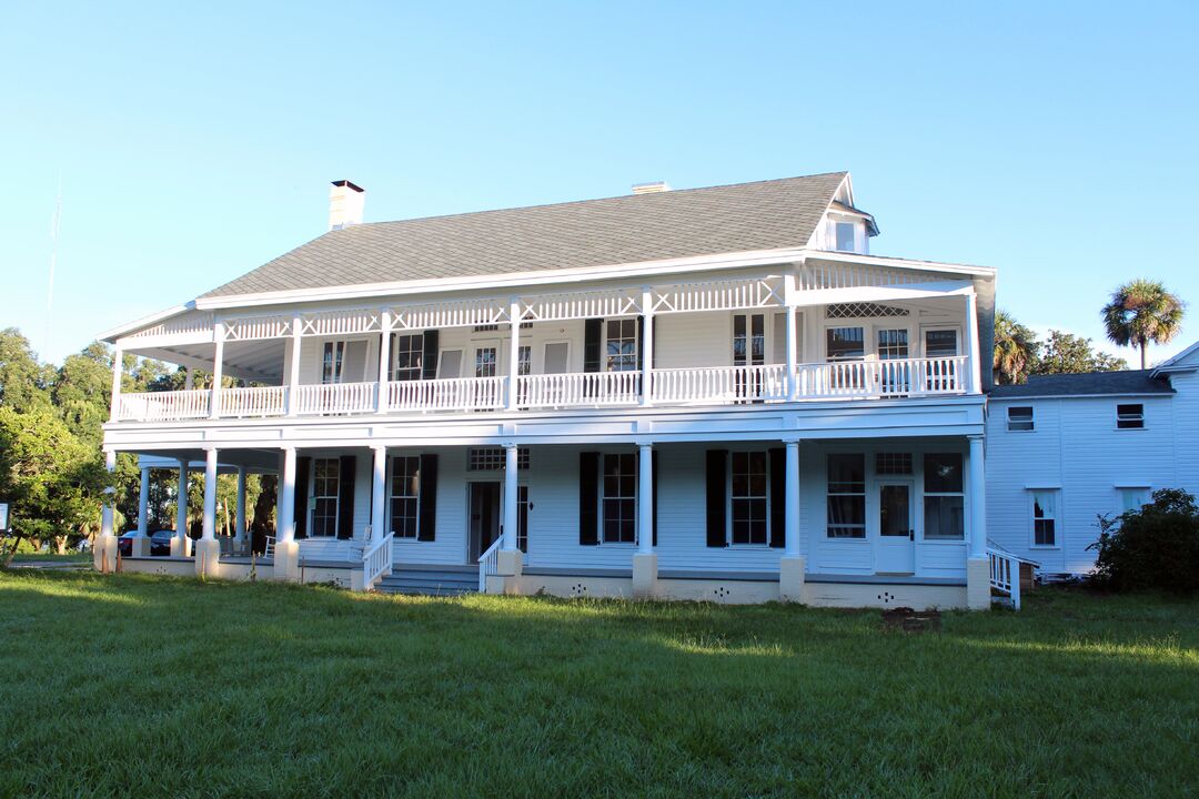 Chins Manor Post Reno 1