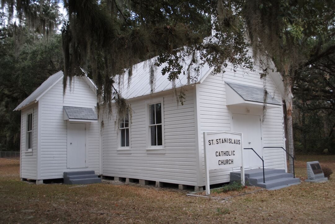 ST. STANISLAUS CHURCH - 1-2011 013