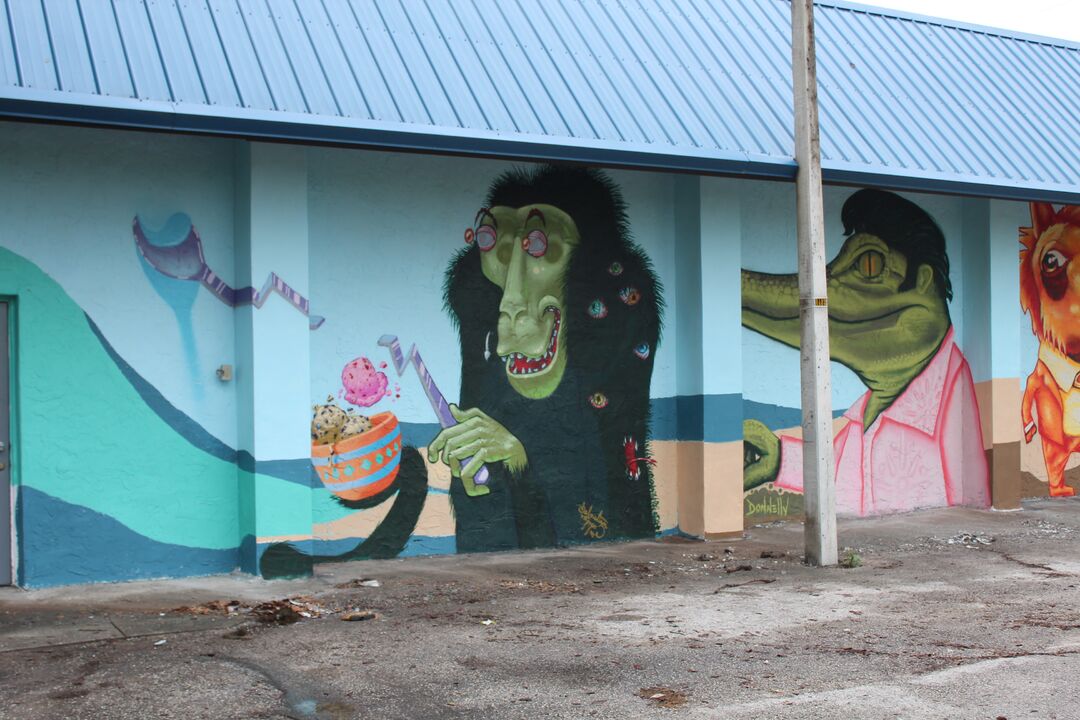 Boyettes Grove Murals