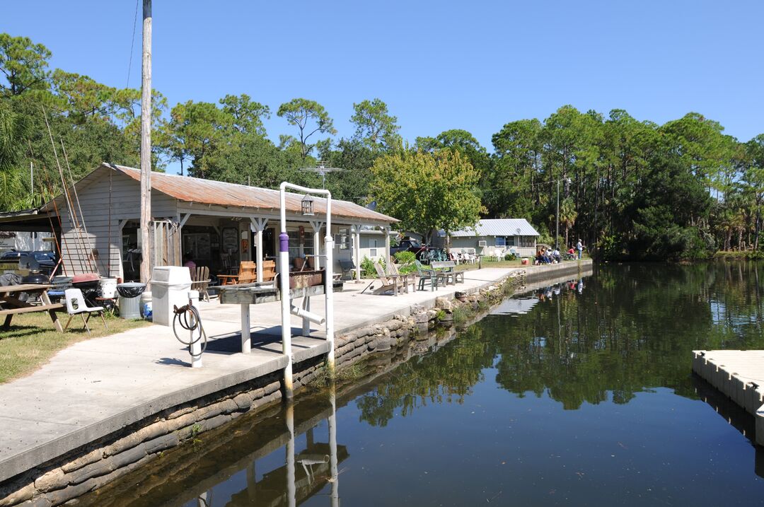 Mary's Fish Camp (3)