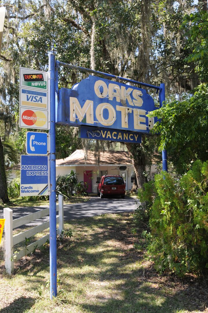 Oaks Motel (5)