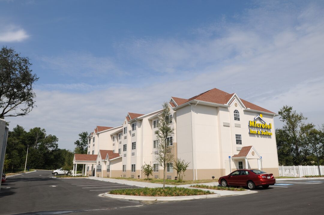 Microtel Inn & Suites (1)