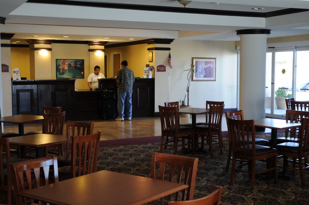 Holiday Inn Express BV West (9)