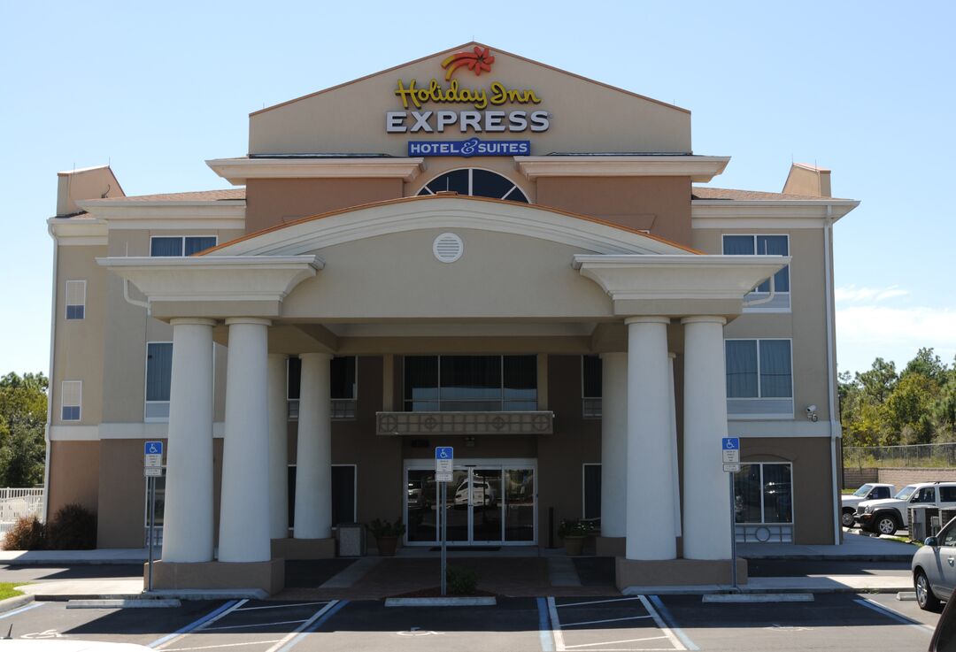 Holiday Inn Express BV West (2)