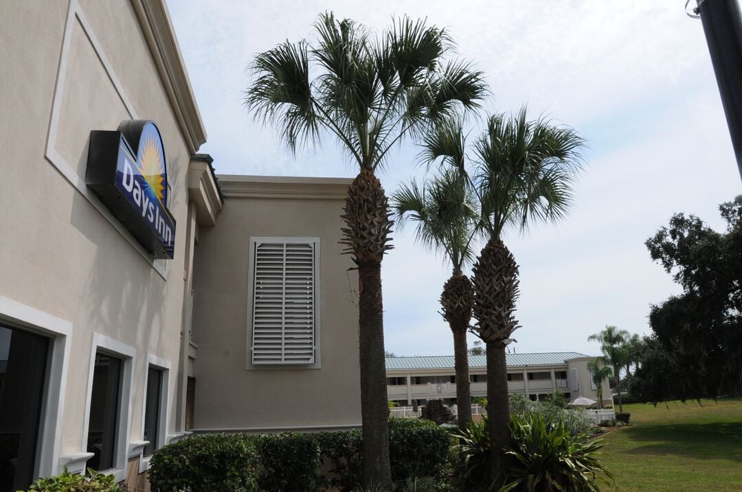 Days Inn (11)