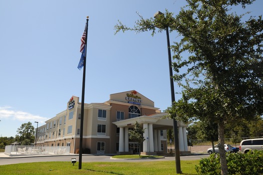 Holiday Inn Express BV West (3)