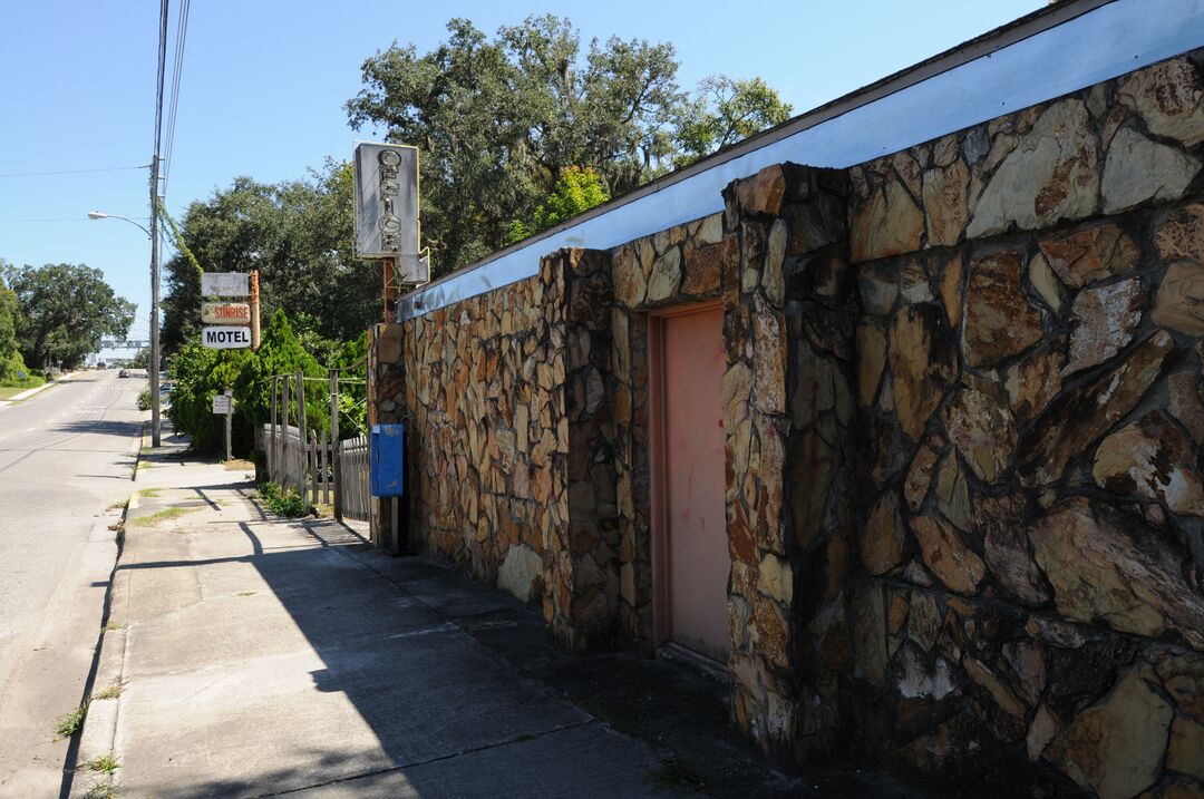 Sunrise Motel (3)