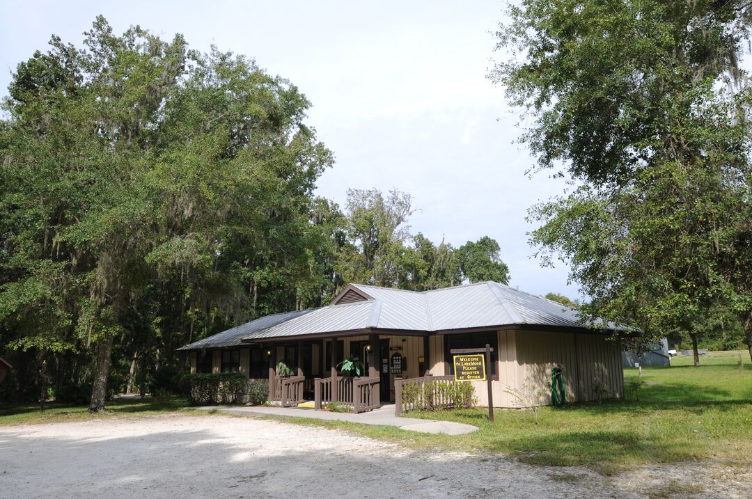 Lakewood Retreat (1)