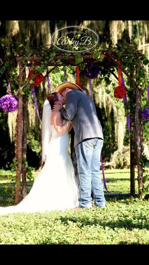 bride & groom - booths