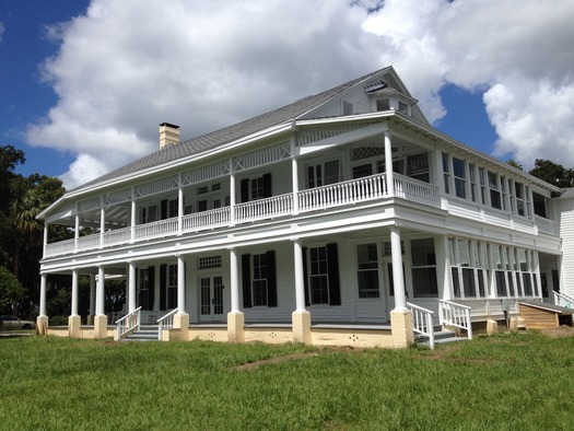 Manor House - front