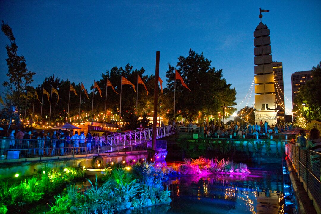 Spruce Street Harbor Park