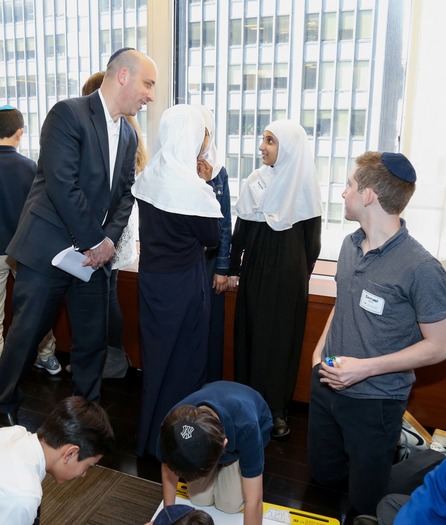 Jonathan Greenblatt with Children at Interfaith Seder 2016