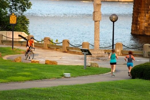 North Shore Riverfront Trail