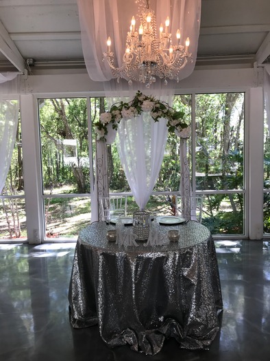 White Barn at Saxon Manor