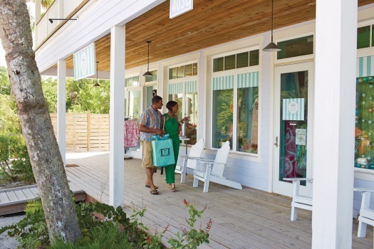 Pine Ave Shopping Cabana Point