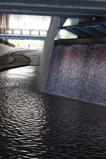 David L Lawrence Convention Center Water Feature