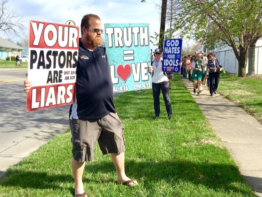 RNS-Westboro-Signs12 071618