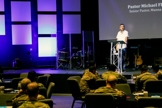 RNS-Manna-Church04 081018