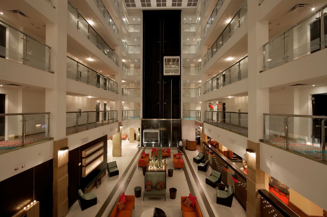 Holiday Inn Sarasota-Airport