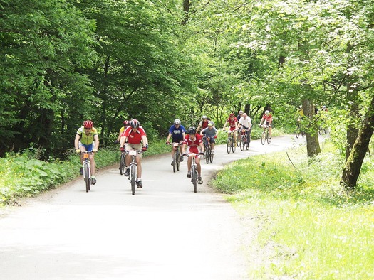 Riders on Trail 001