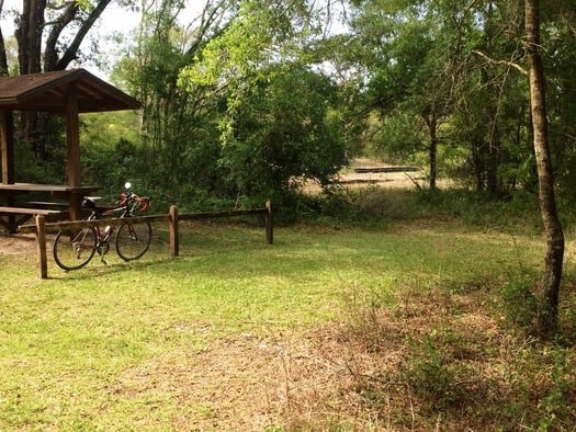 Rest area along GNT MM10