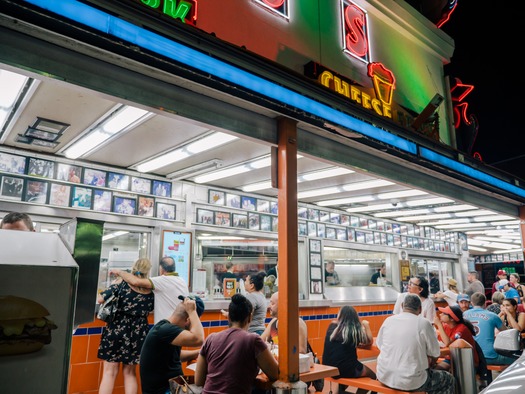 Geno’s Steaks