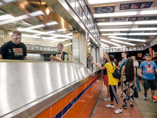 Geno’s Steaks