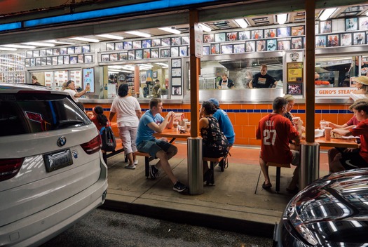 Geno’s Steaks