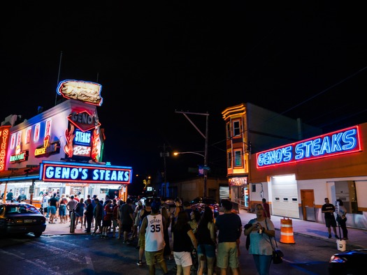 Geno’s Steaks