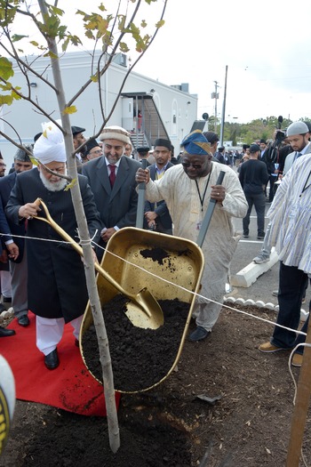 RNS-Ahmadiyya-Visit4 102318