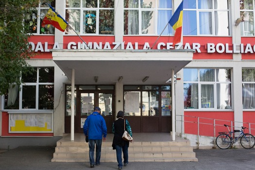 Romanian referendum for redefining family fails