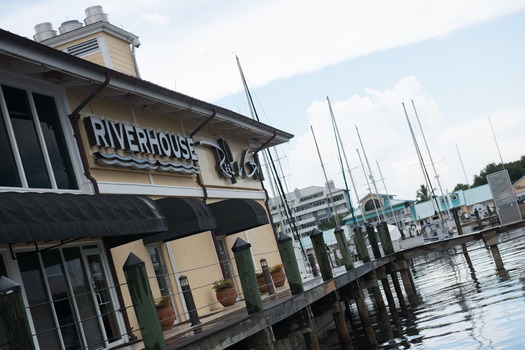 Riverhouse Reef & Grill