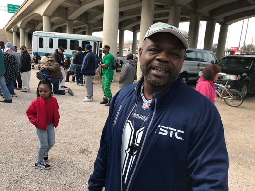 RNS-Homeless-Church5 112118