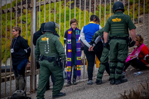 Religious protest at the United States border with Mexico_ Jair Cabrera21