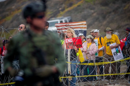 Religious protest at the United States border with Mexico_ Jair Cabrera12