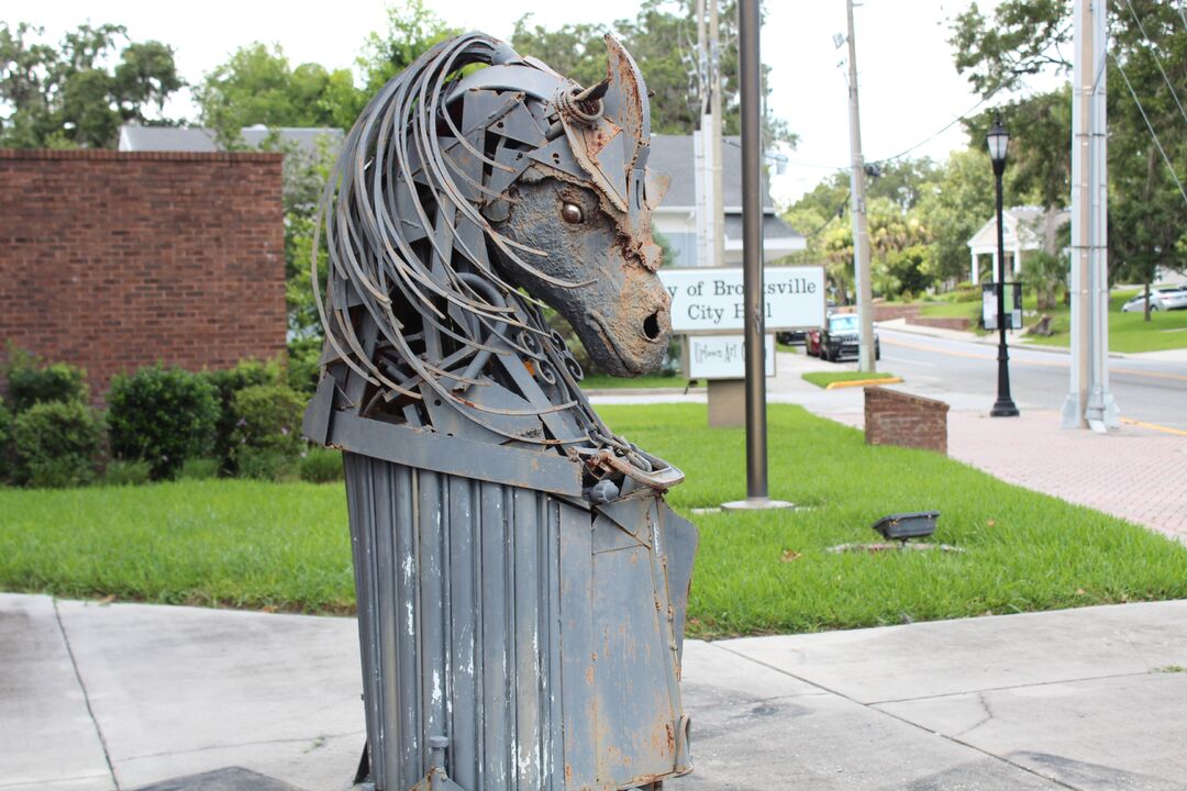 Uptown Art Gallery, Horse Sculpture, Brooksville, FL