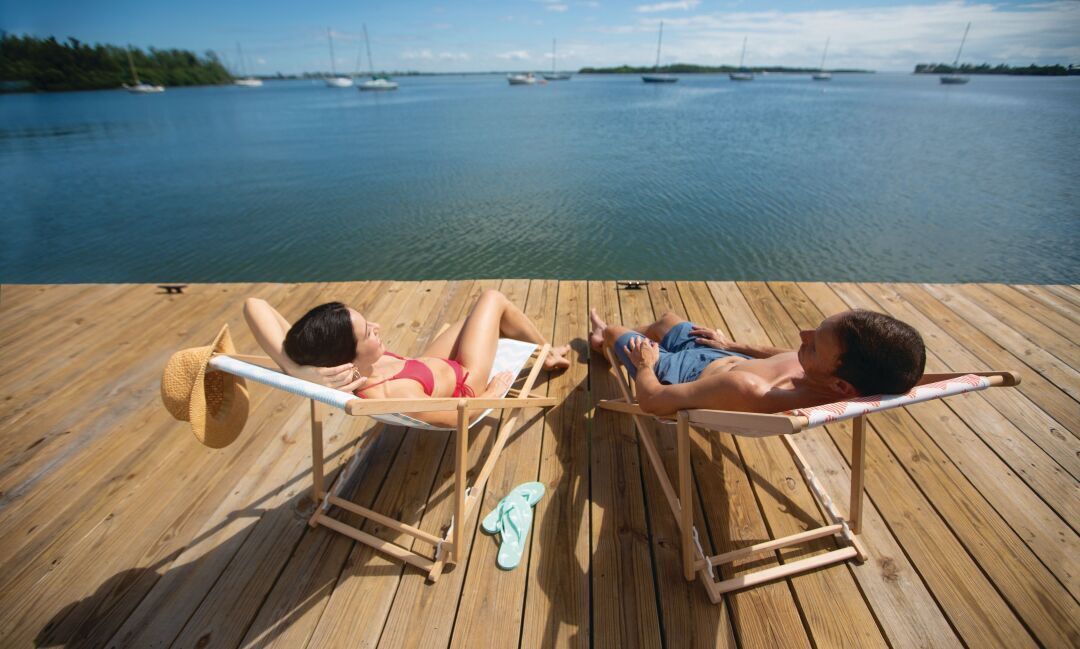 Longboat Key Dock Couple - Recline