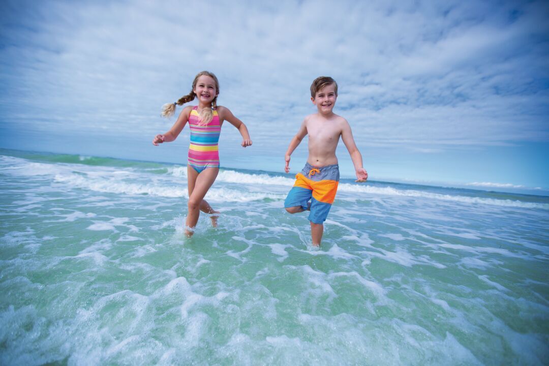 Beach Kids - Running
