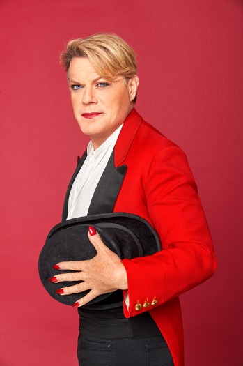 Eddie Izzard - Wunderbar - Color 6 - Photo Credit Amanda Searle