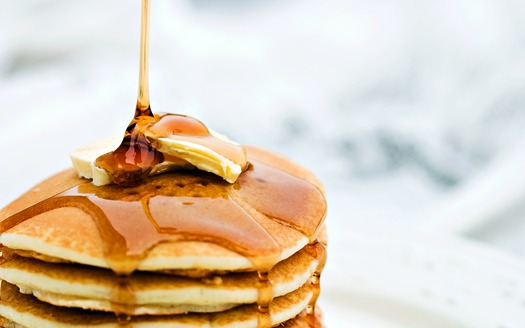 RNS-Bowler-Pancakes1 030519